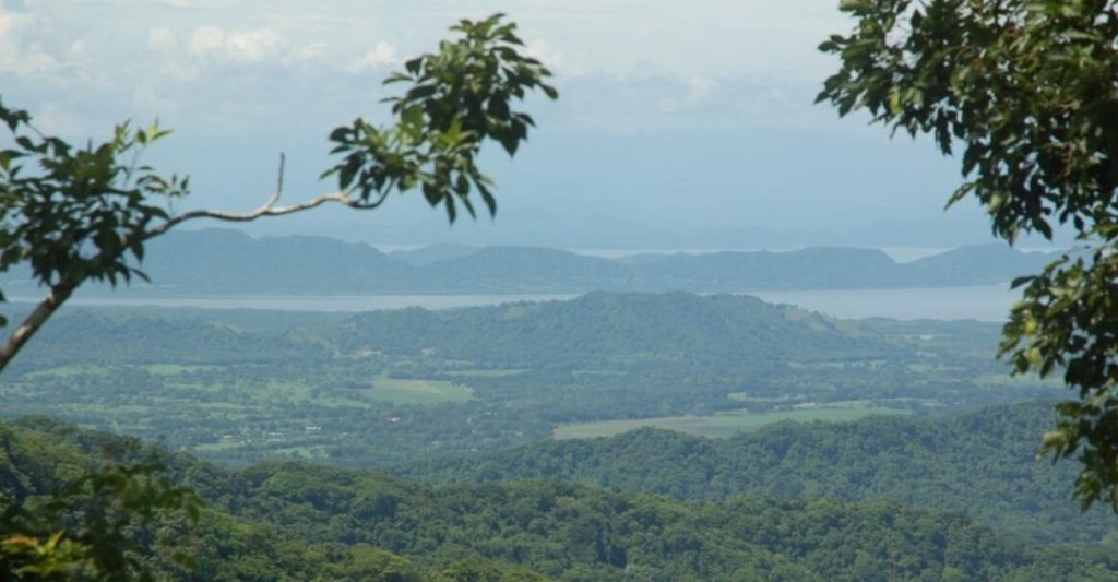 Nicoya Gulf from mountains. Photo by Héctor Vides / Social Media Costa Rica