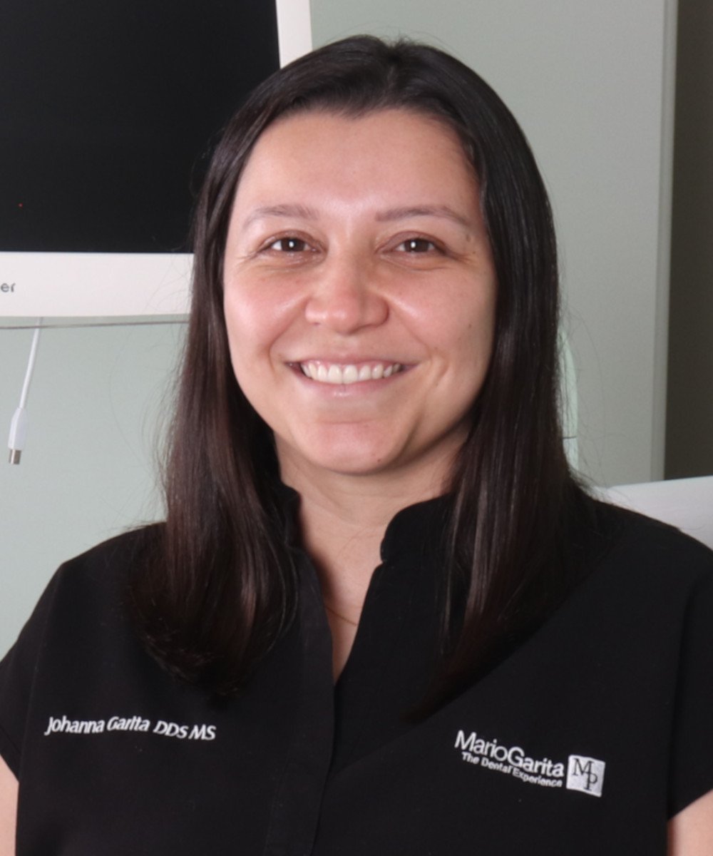 https://www.dentalimplantscr.com/wp-content/uploads/2023/11/Dr-Johanna-Garita-Rojas.jpg